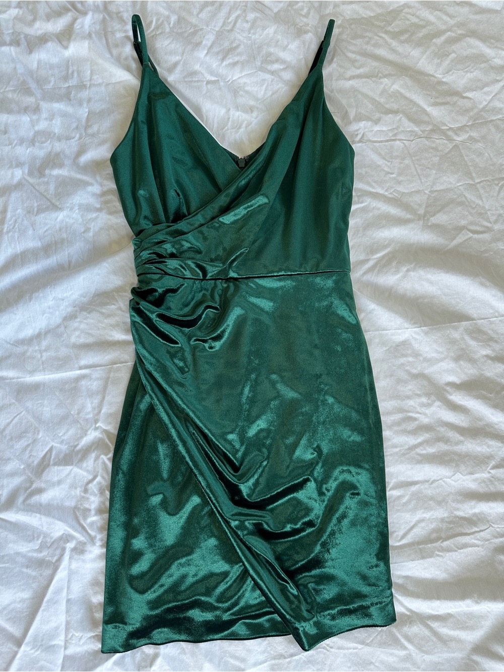 Gianni Bini Emerald Green Velvet Ruched Mini Dress NWT
